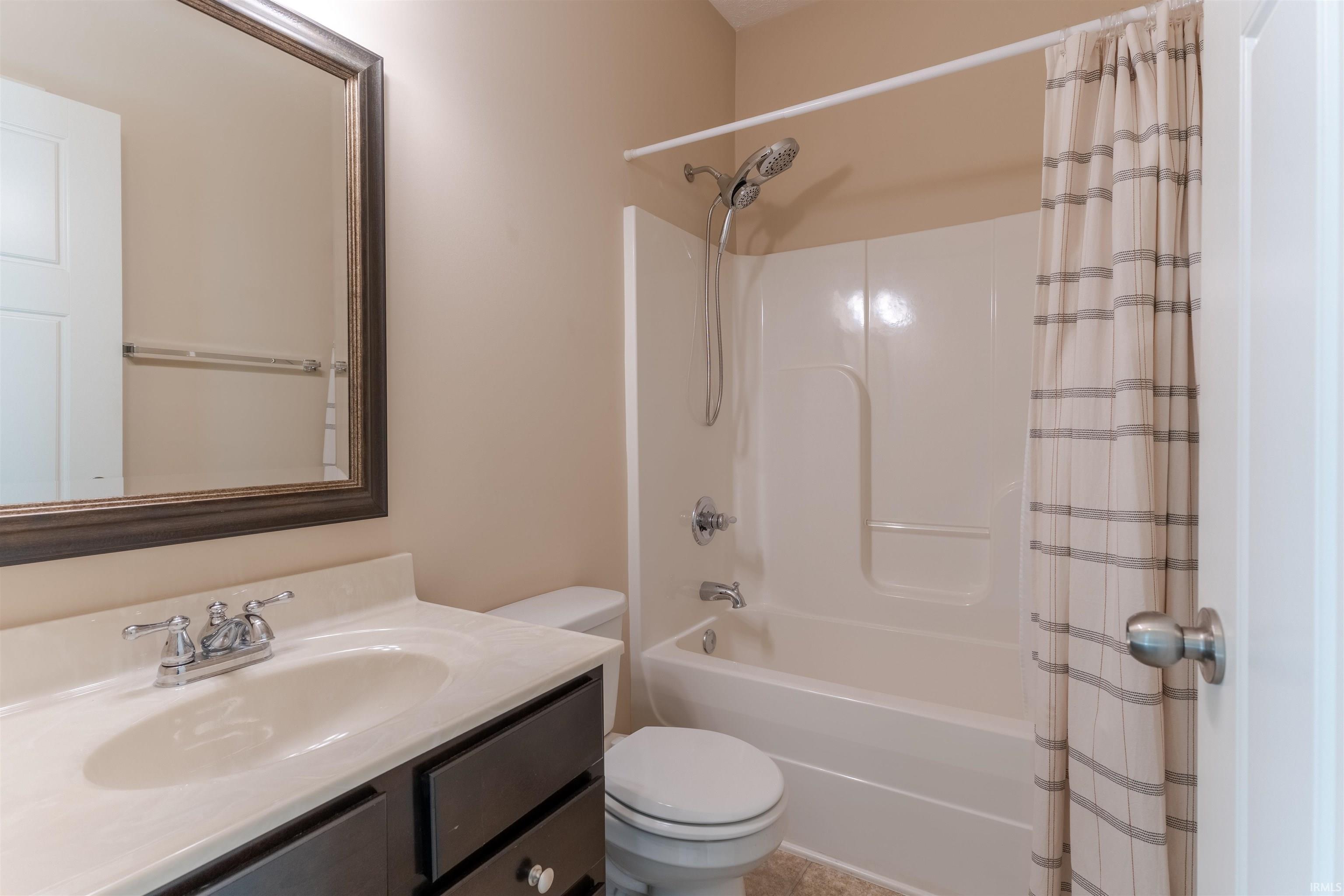 909 Criterion Way Evansville, IN 47711 - Photo 6 of 36