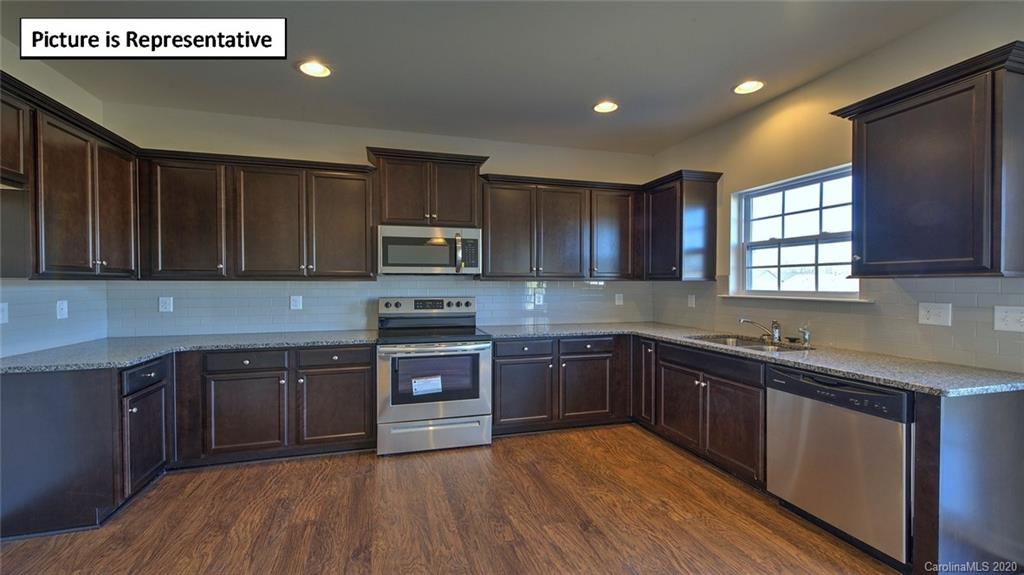 7035 Branch Fork Road Charlotte, NC 28215 - Photo 17 of 47 Gallery Image 17