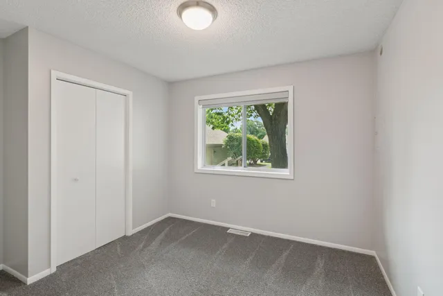 $280,000 | 14067 81st Avenue North, Maple Grove, MN 55311