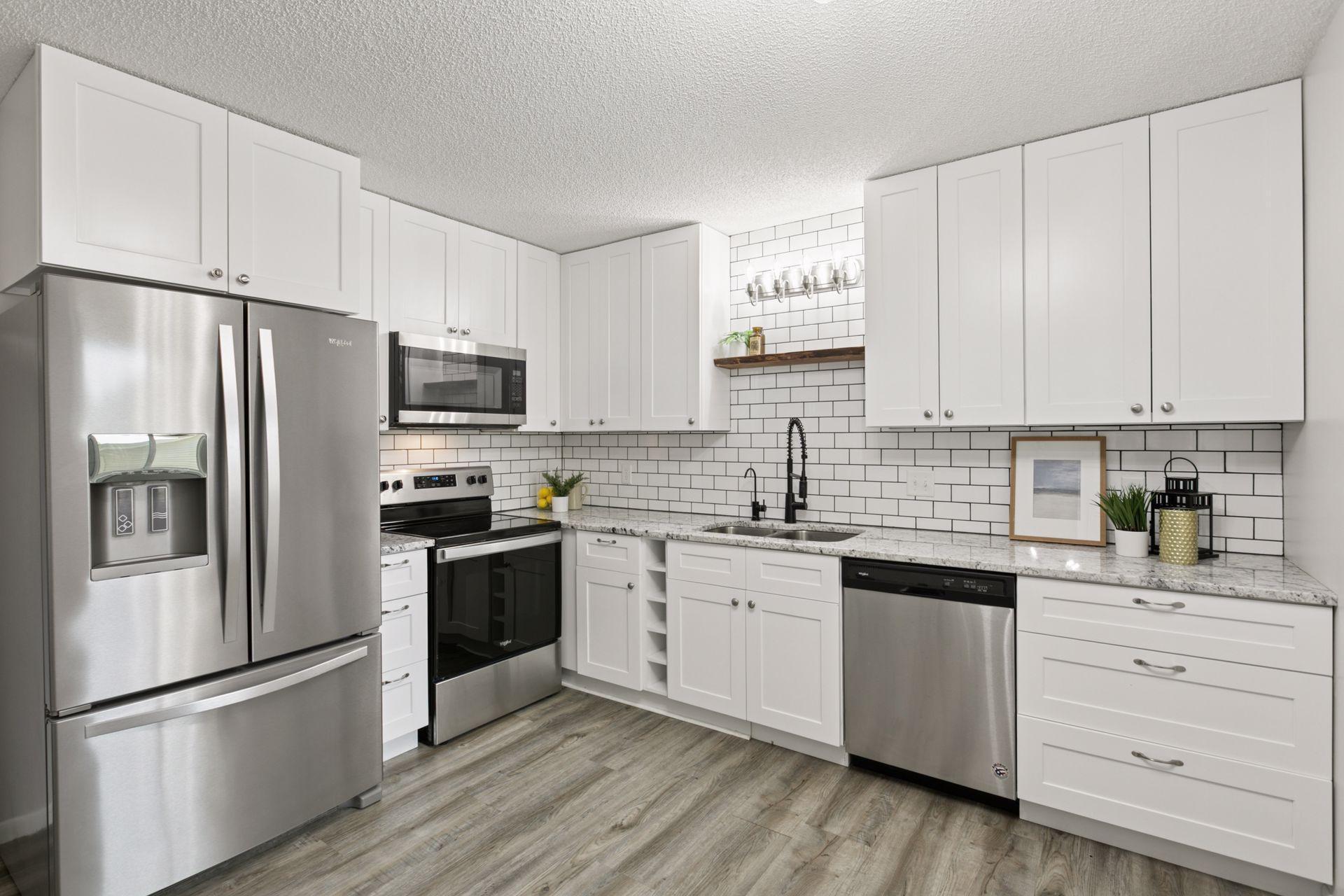 14067 81st Avenue North Maple Grove, MN 55311 - Photo 3 of 47