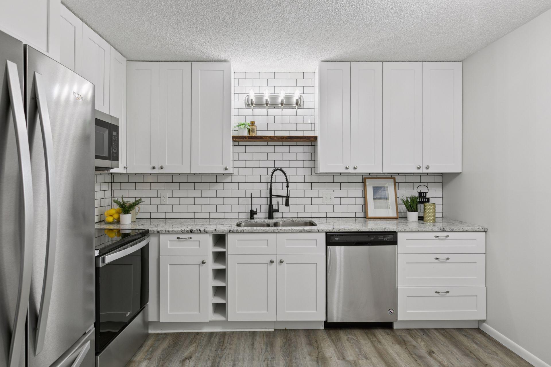 14067 81st Avenue North Maple Grove, MN 55311 - Photo 4 of 47