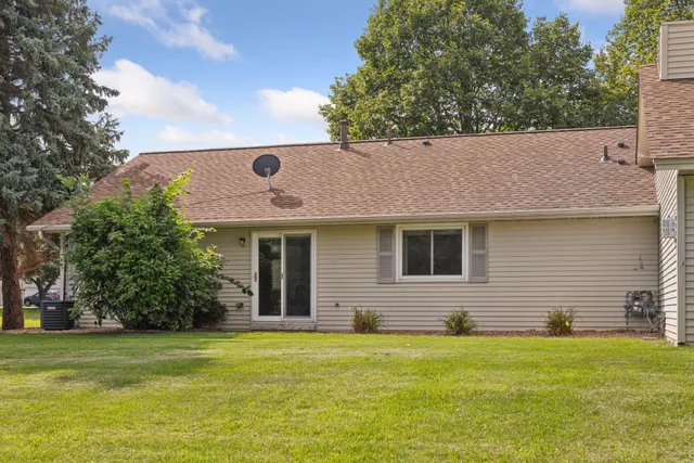 $280,000 | 14067 81st Avenue North, Maple Grove, MN 55311