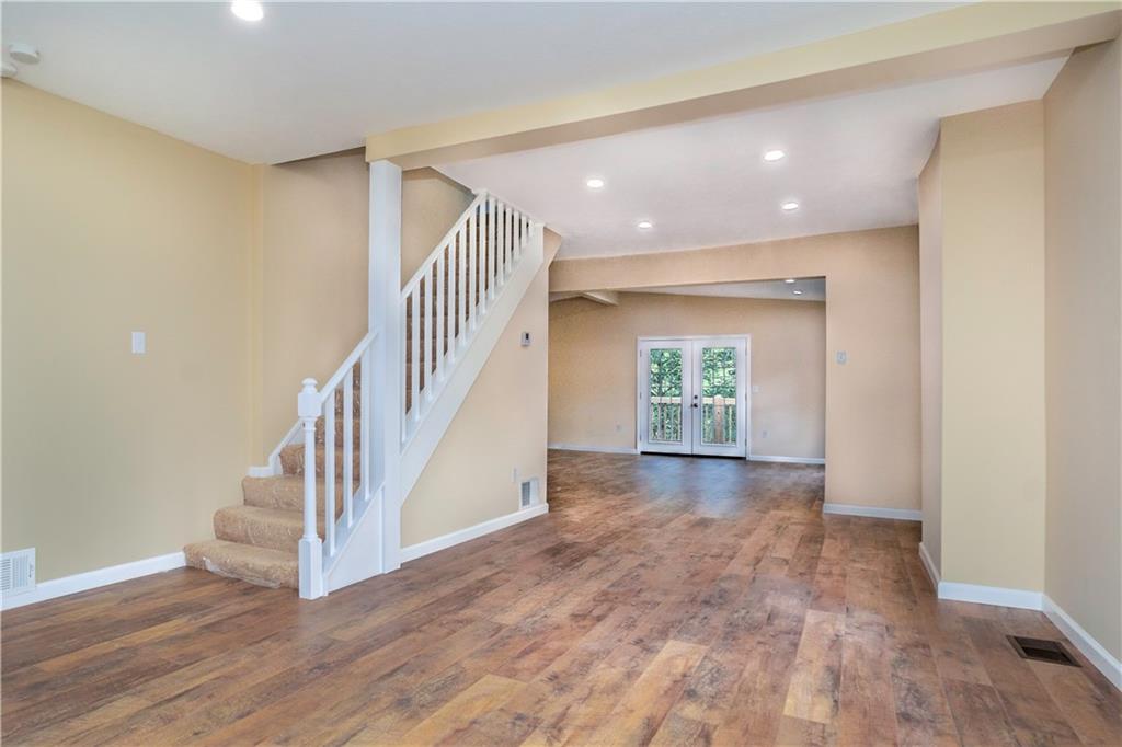 5141 Watters Road Lower Burrell, PA 15068 - Photo 7 of 25 Gallery Image 7