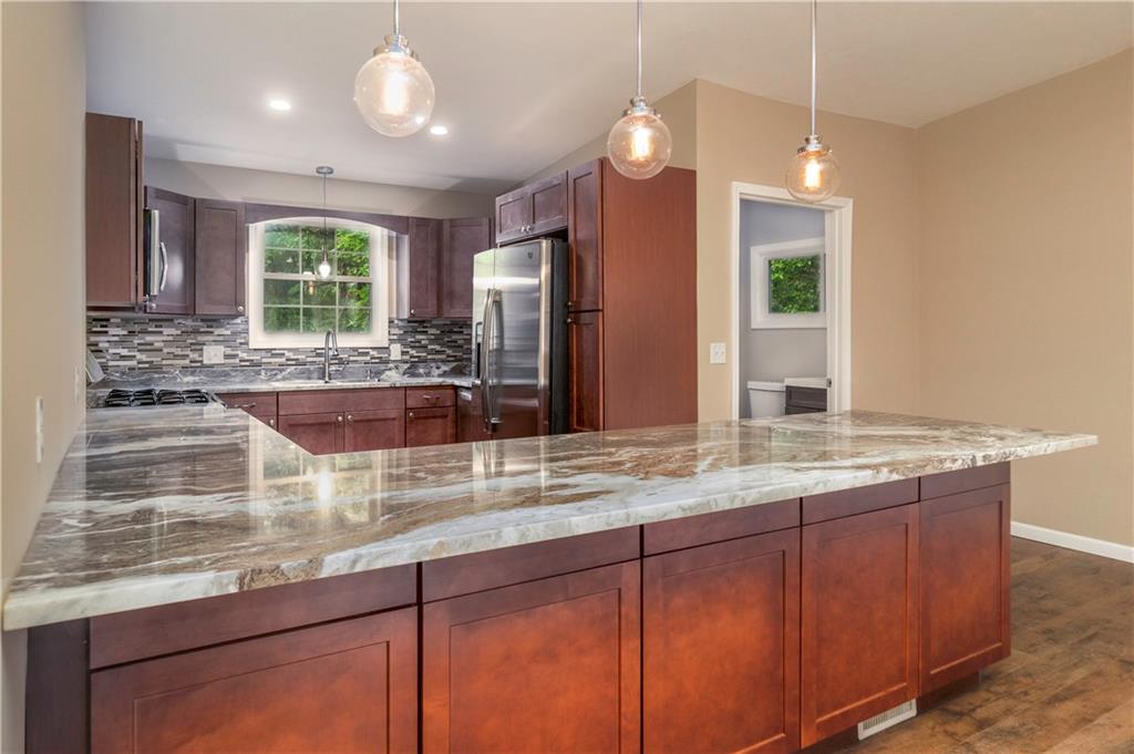 5141 Watters Road Lower Burrell, PA 15068 - Photo 8 of 25 Gallery Image 8