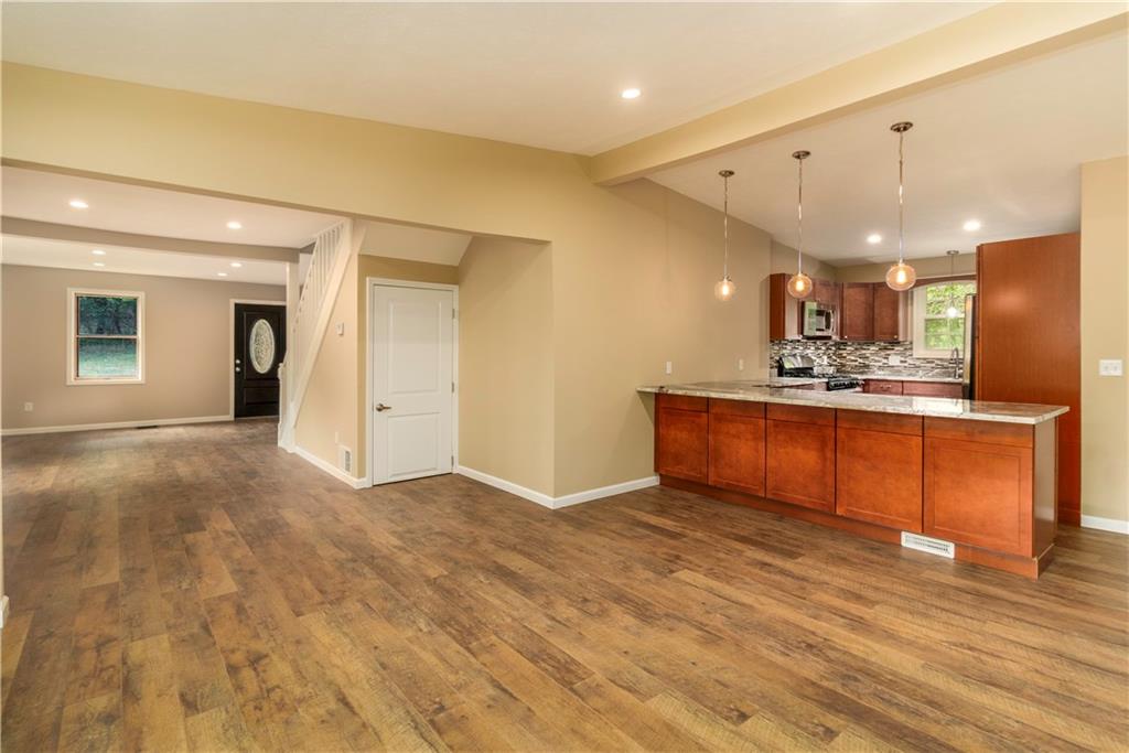 5141 Watters Road Lower Burrell, PA 15068 - Photo 9 of 25 Gallery Image 9
