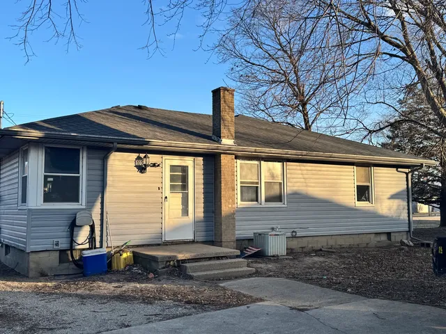 $102,000 | 704 South Park Avenue, La Moille, IL 61330