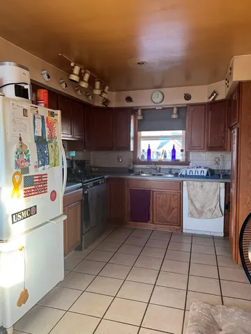 $102,000 | 704 South Park Avenue, La Moille, IL 61330