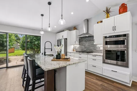 $425,000 | 9791 Ives Lane North, Maple Grove, MN 55369