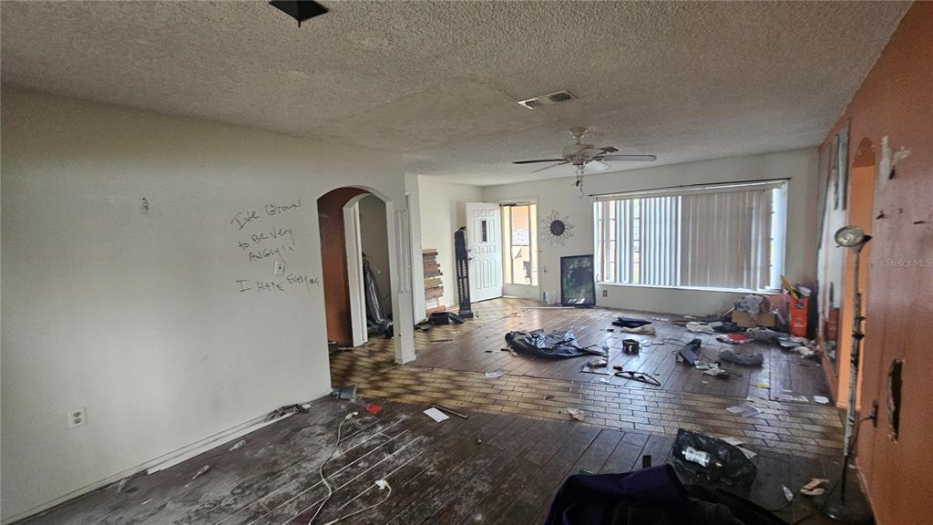 8428 Paxton Drive Port Richey, FL 34668 - Photo 11 of 100