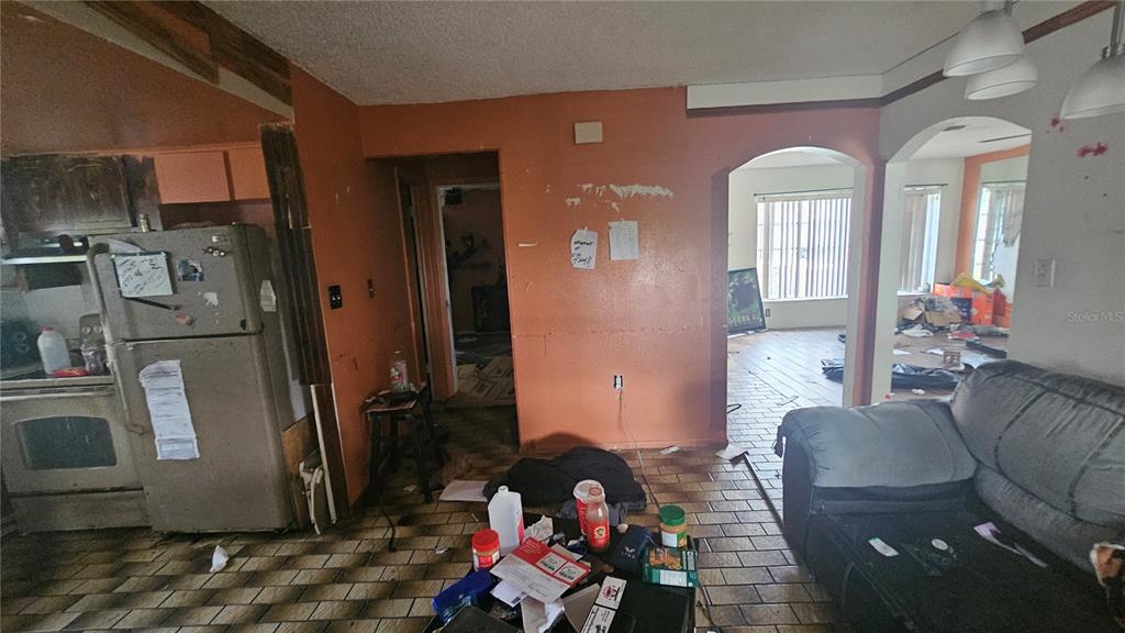 8428 Paxton Drive Port Richey, FL 34668 - Photo 16 of 100 a living room with furniture and a window
