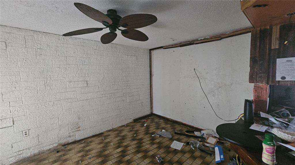 8428 Paxton Drive Port Richey, FL 34668 - Photo 18 of 100