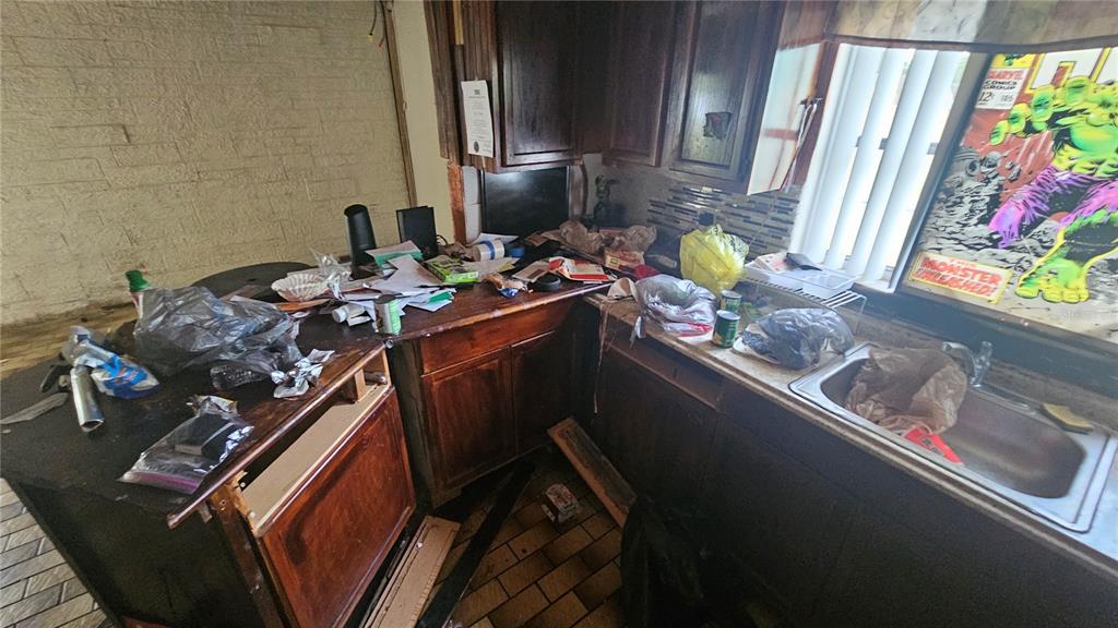 8428 Paxton Drive Port Richey, FL 34668 - Photo 25 of 100