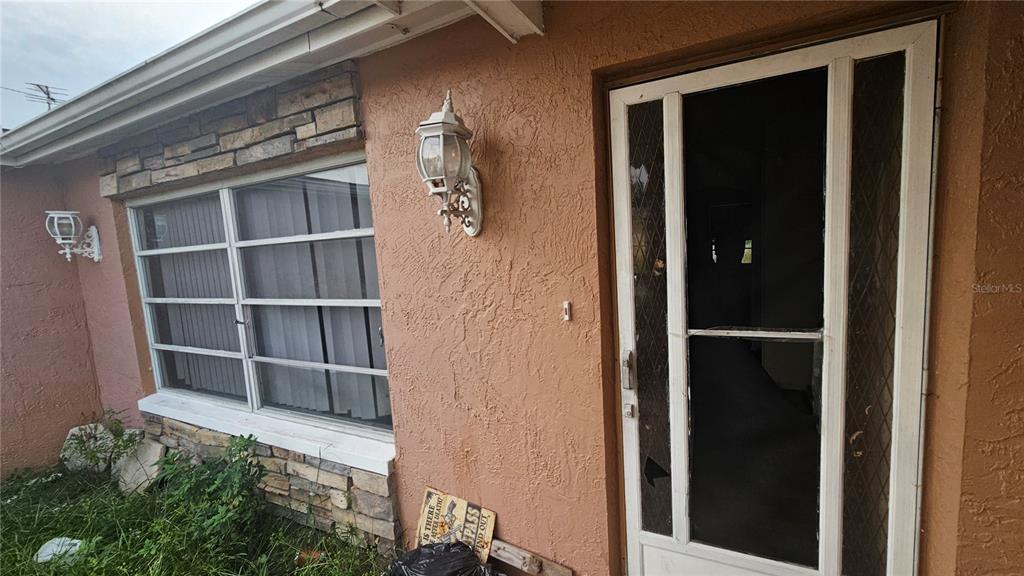 8428 Paxton Drive Port Richey, FL 34668 - Photo 7 of 100