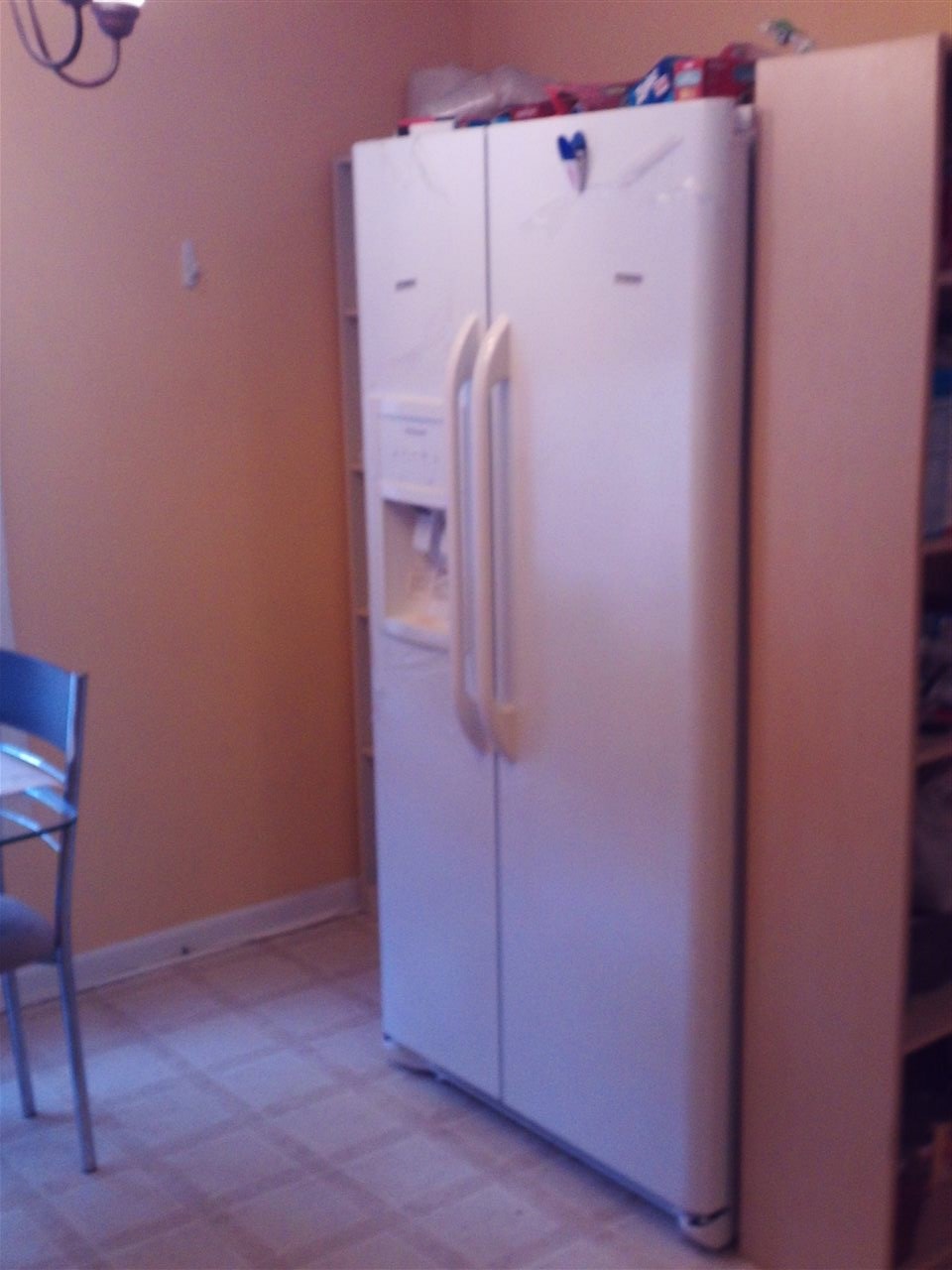 21469 Greenview Road Southfield, MI 48075 - Photo 14 of 19 Newer refrigerator included!