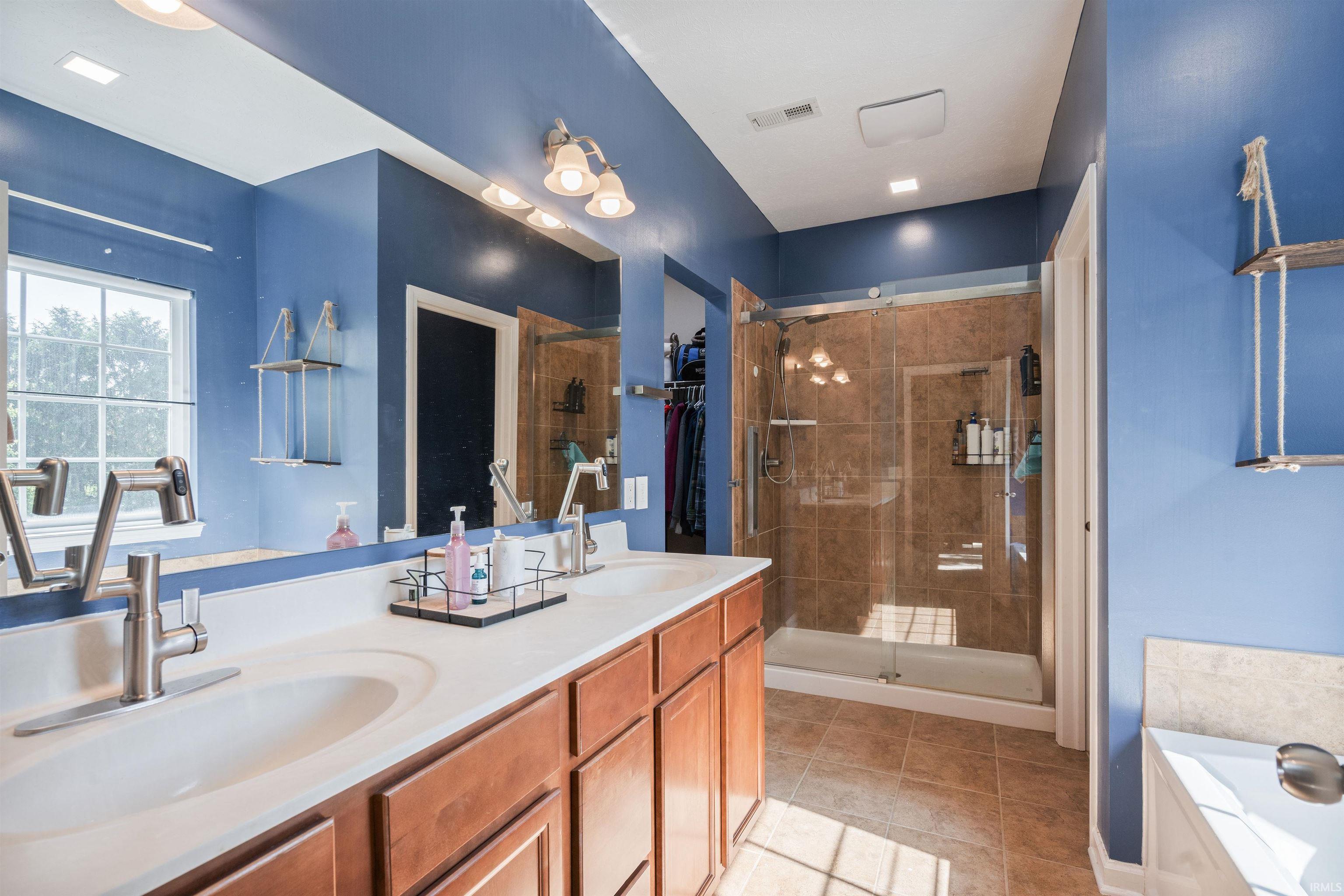 1473 Longleaf Street Avon, IN 46123 - Photo 19 of 33