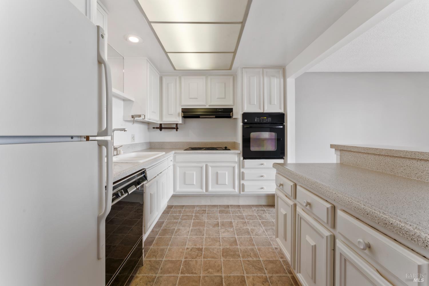 3049 Golden Rain Road, Unit 2 Walnut Creek, CA 94595 - Photo 16 of 29