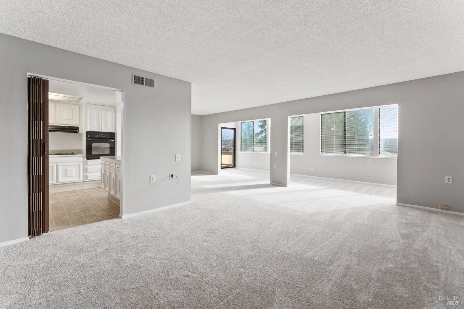 3049 Golden Rain Road, Unit 2 Walnut Creek, CA 94595 - Photo 6 of 29