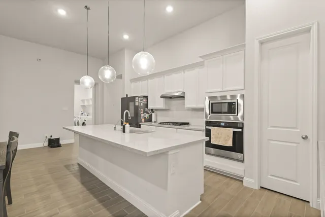 $3,000 | 10943 Water Hyssop Lane, Cypress, TX 77433