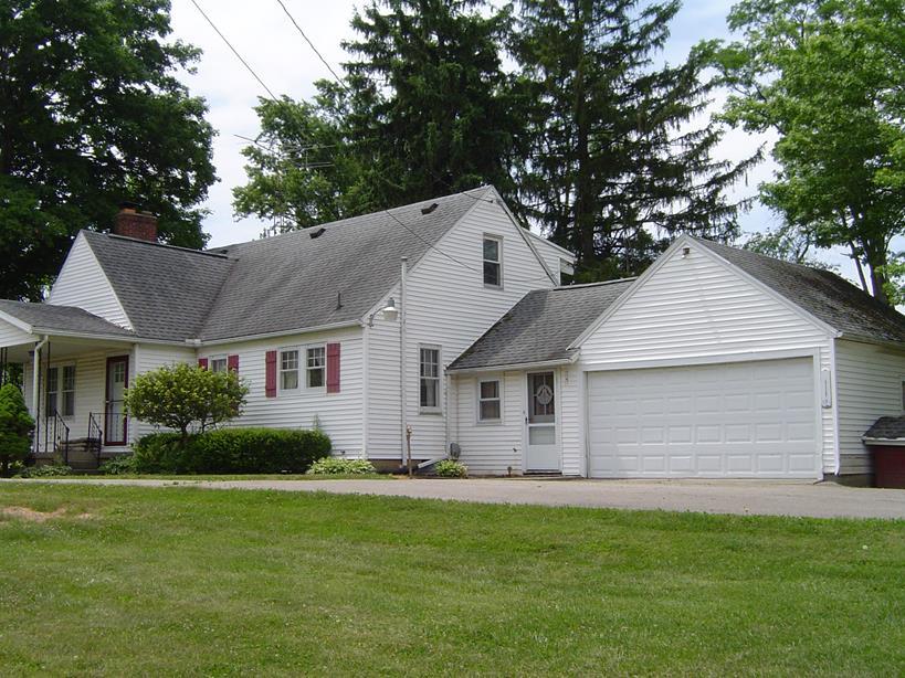 3211 Troy Road Springfield, OH 45504 - Photo 4 of 8