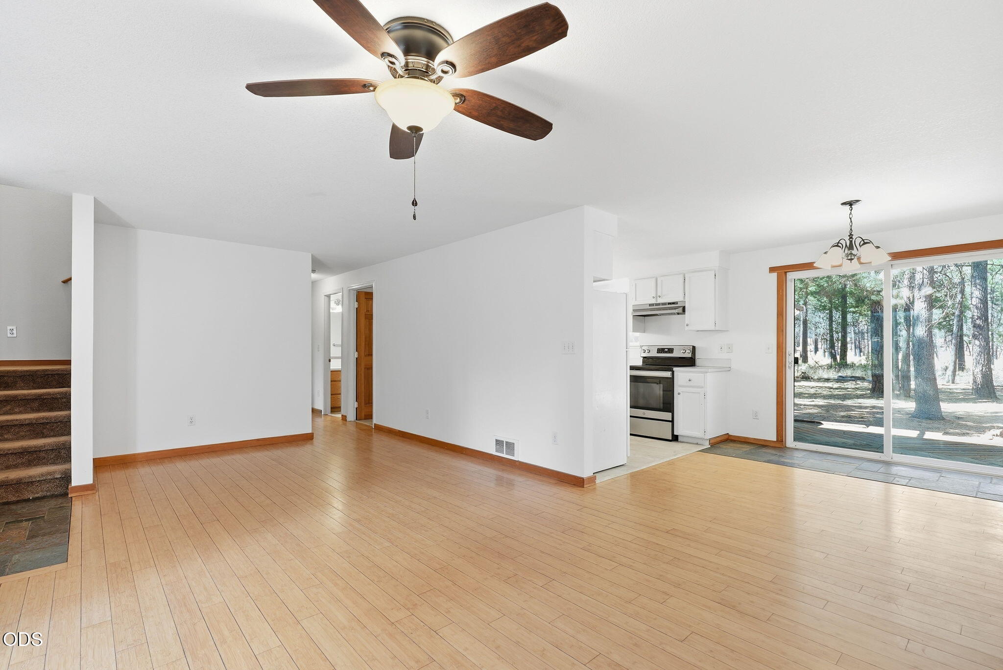 16970 Quartz Hill Road Bend, OR 97707 - Photo 12 of 47 Gallery Image 12