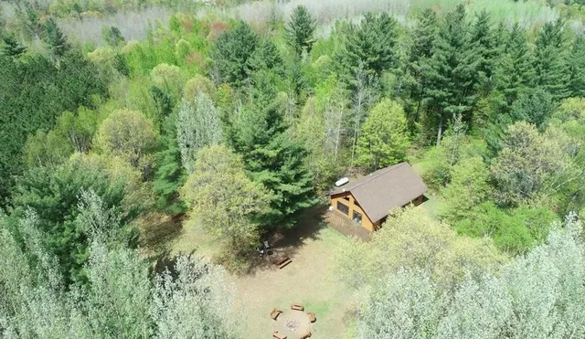 $319,900 | 7431 Jordan Buck Trail, Danbury, WI 54830