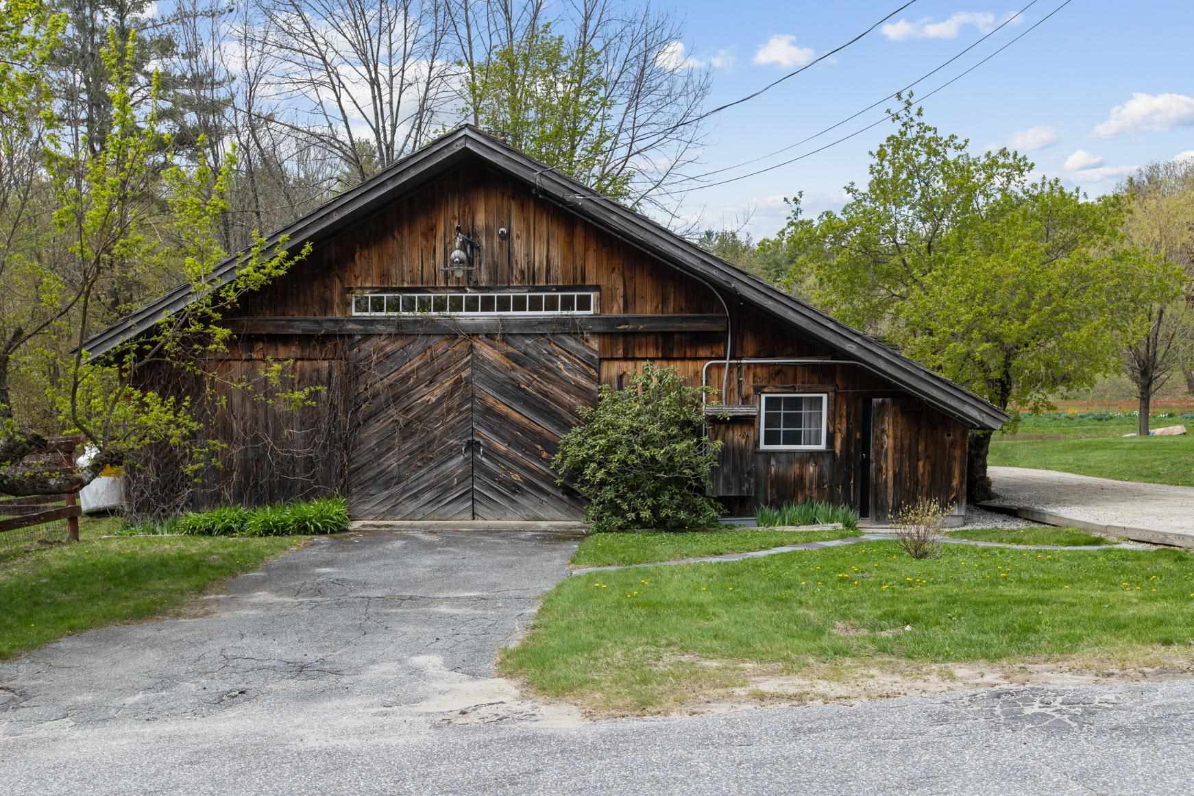 434 Old Post Road Newbury, NH 03255 - Photo 33 of 40
