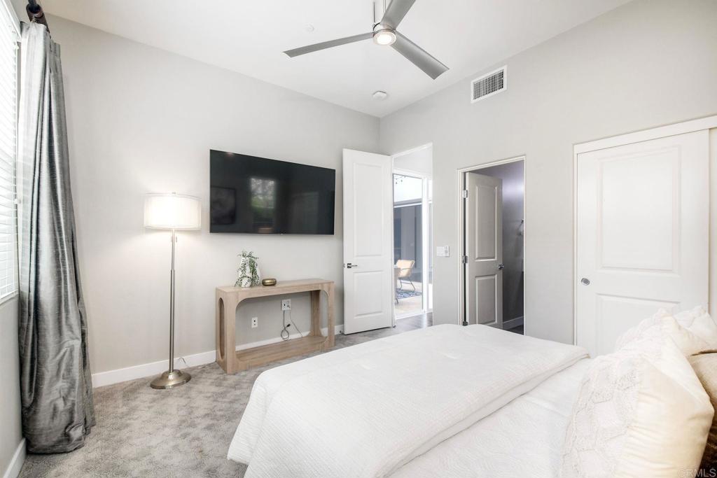 7060 Sitio Caliente Carlsbad, CA 92009 - Photo 15 of 45