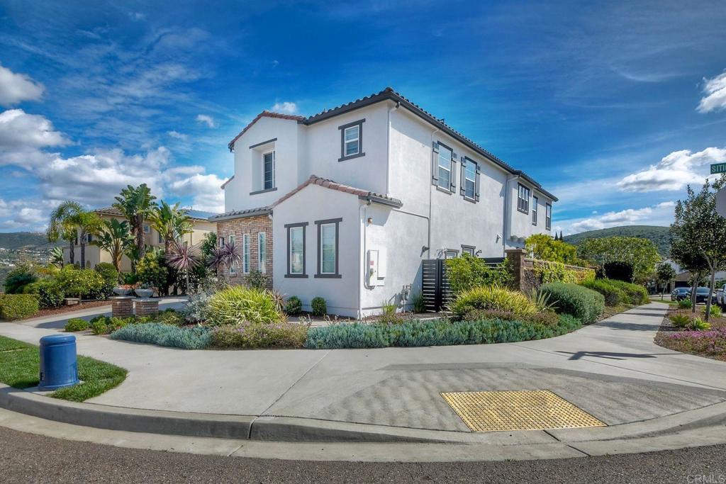 7060 Sitio Caliente Carlsbad, CA 92009 - Photo 17 of 45