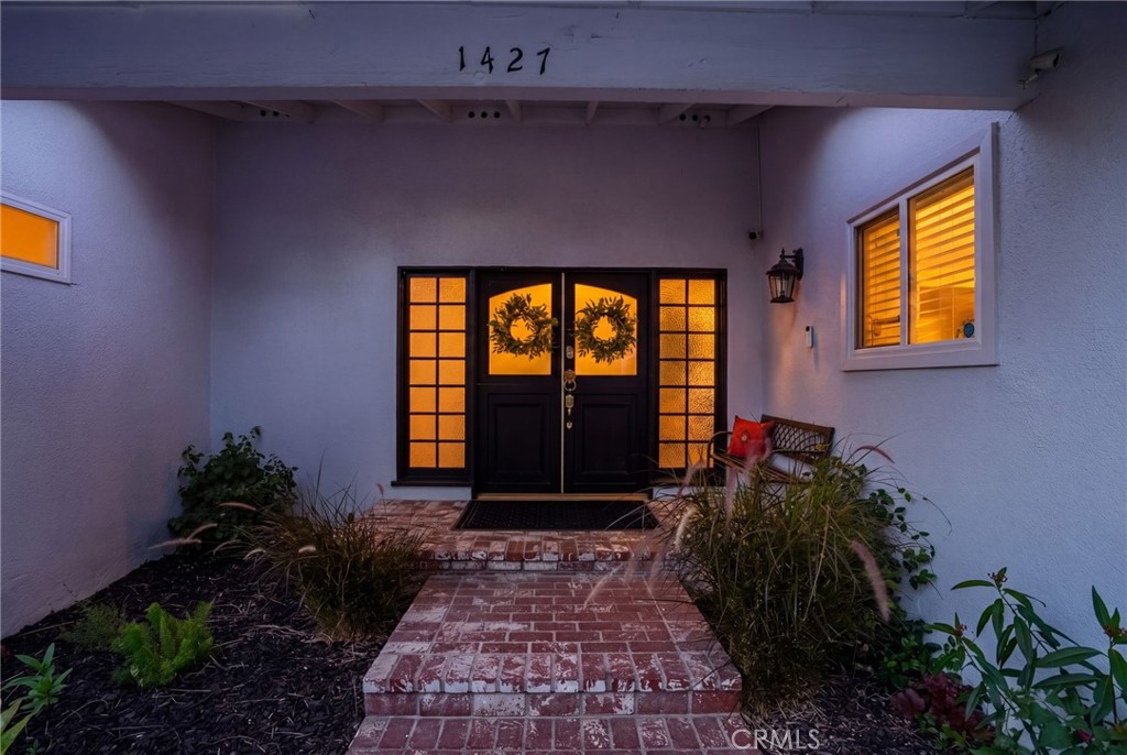 1427 Ransom Road Riverside, CA 92506 - Photo 7 of 60