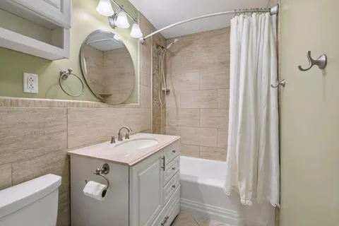 $350,000 | 3350 Wyoming Avenue South, Saint Louis Park, MN 55426