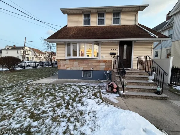 $610,000 | 746 Murray Street, Unit 1, Elizabeth, NJ 07202