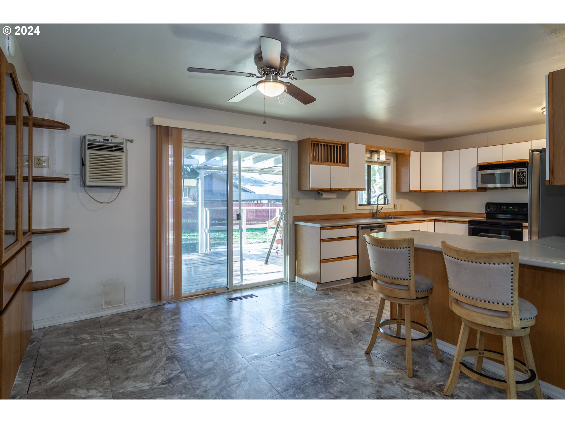 91 Southwest Tower Street Winston, OR 97496 - Photo 15 of 45 Gallery Image 15
