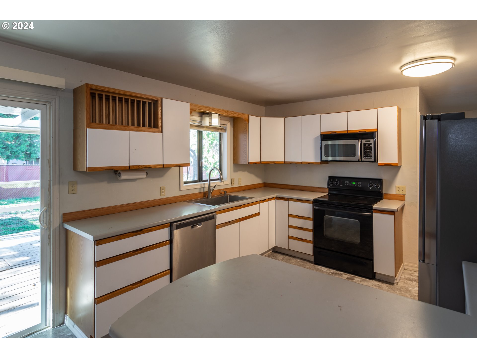 91 Southwest Tower Street Winston, OR 97496 - Photo 20 of 45 Gallery Image 20