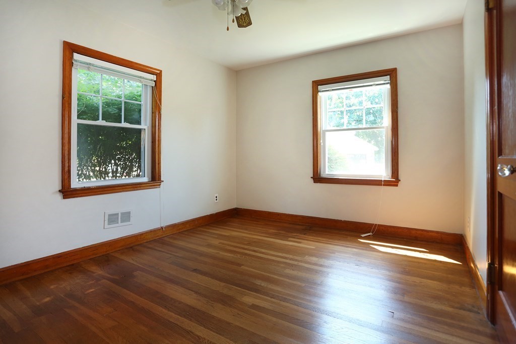 2 Alden Road Peabody, MA 01960 - Photo 8 of 17 Gallery Image 8