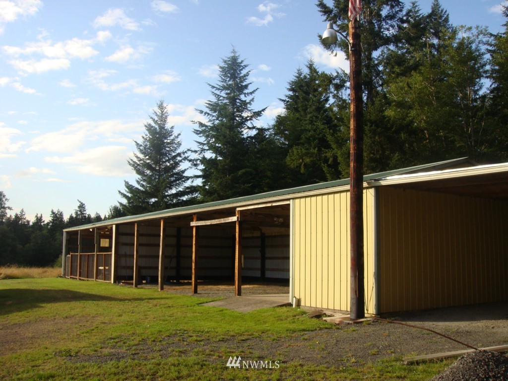 240 Jakeway Road Quilcene, WA 98376 - Photo 4 of 15