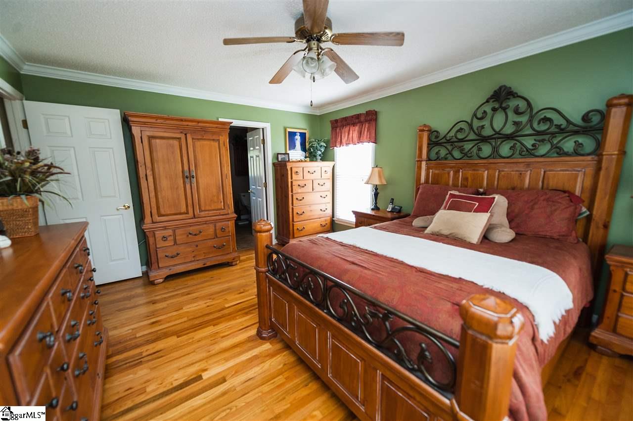 234 Skinner Road Campobello, SC 29322 - Photo 14 of 31