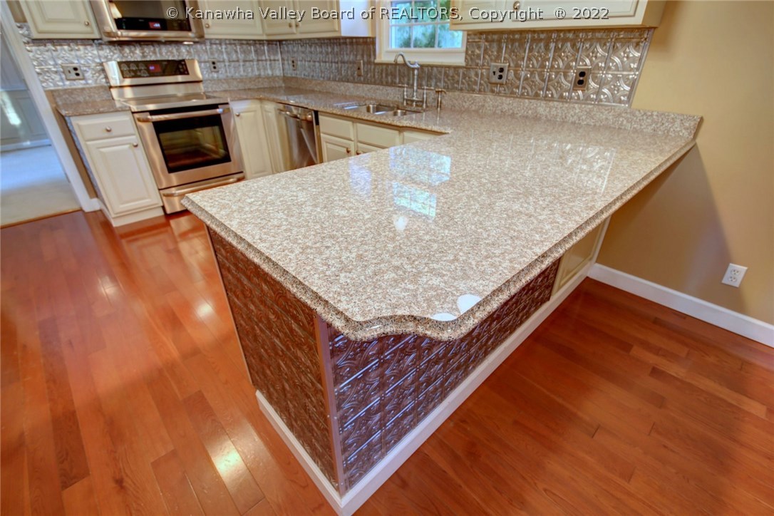 5324 Bentbrook Road Charleston, WV 25313 - Photo 7 of 30 Gallery Image 7