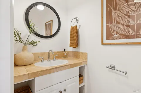 $995,000 | 416 Donahue Street, Sausalito, CA 94965
