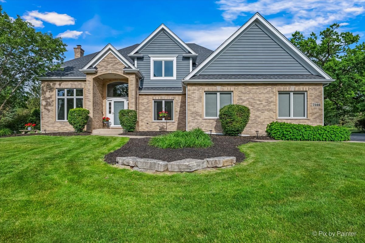 7104 Dove Way Cary, IL 60013 - Photo 3 of 82