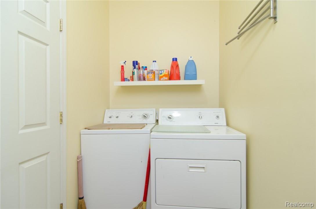 41544 Glade Road Canton, MI 48187 - Photo 13 of 41 GRU_4978.jpg