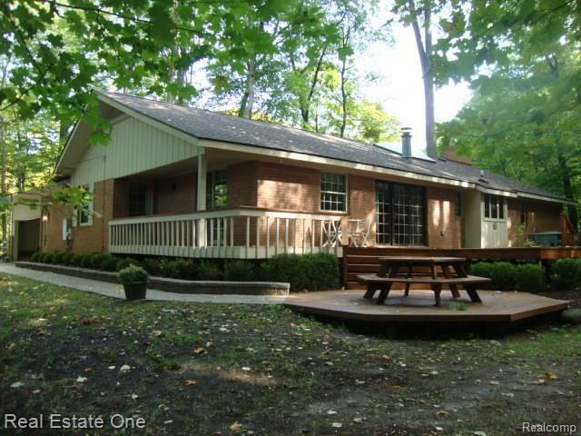 34043 Quaker Valley Road Farmington, MI 48331 - Photo 29 of 33 DSC06244.JPG