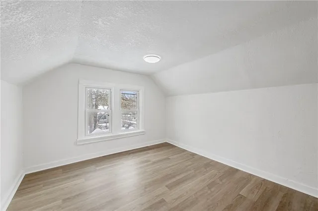 $324,990 | 18 West 79 Terrace, Kansas City, MO 64114