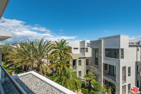 $35,000 | 5926 Firefly Place, Los Angeles, CA 90094