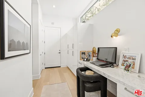 $35,000 | 5926 Firefly Place, Los Angeles, CA 90094