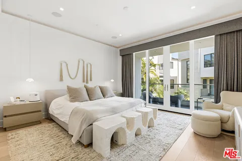 $35,000 | 5926 Firefly Place, Los Angeles, CA 90094