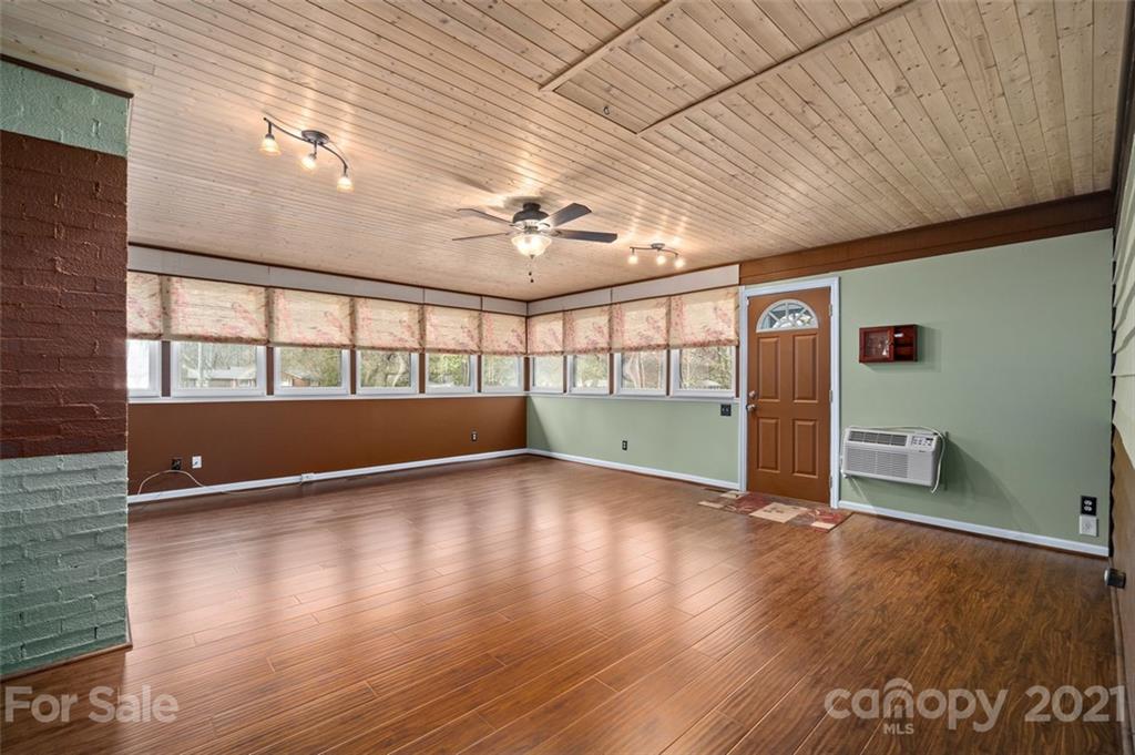 7030 Neal Road Charlotte, NC 28262 - Photo 22 of 38 Gallery Image 22