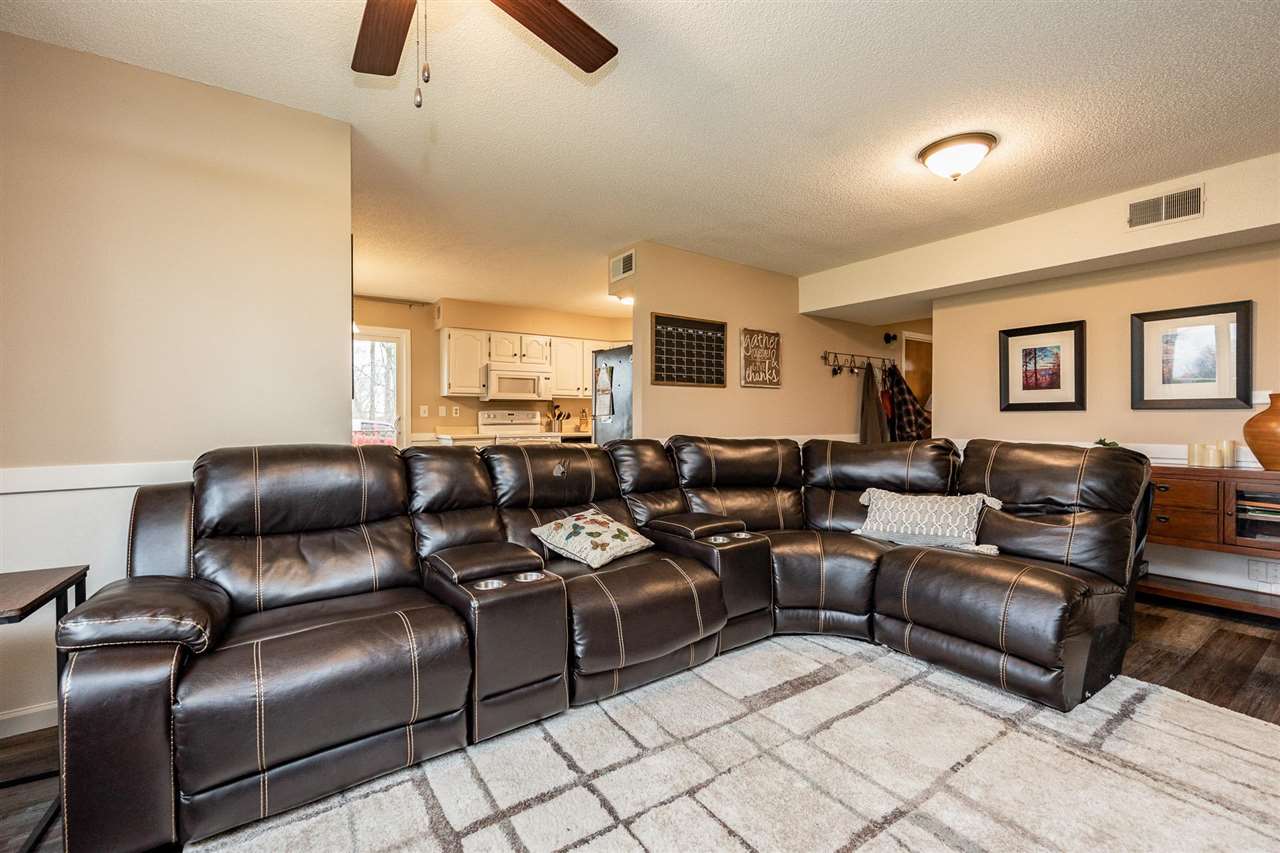3161 Sandy Beach Road Northeast Solon, IA 52333 - Photo 7 of 26 Gallery Image 7