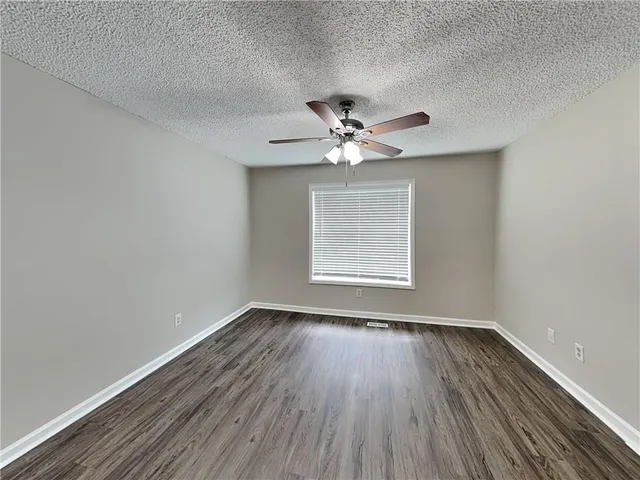 $1,565 | 424 Ivy Crest Drive, Dallas, GA 30157