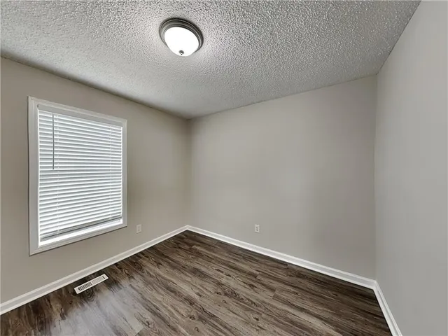 $1,565 | 424 Ivy Crest Drive, Dallas, GA 30157