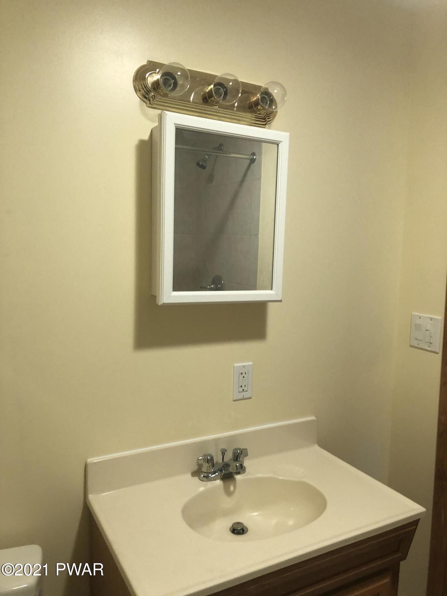 1147 Mustang Road Lake Ariel, PA 18436 - Photo 18 of 38 bed 1 bath